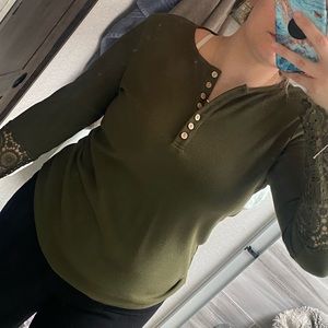 Long sleeve top